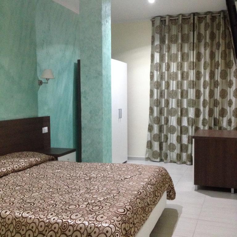 Tiburtina Guesthouse Rome Luaran gambar