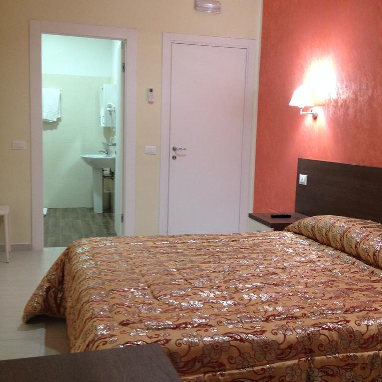 Tiburtina Guesthouse Rome Luaran gambar